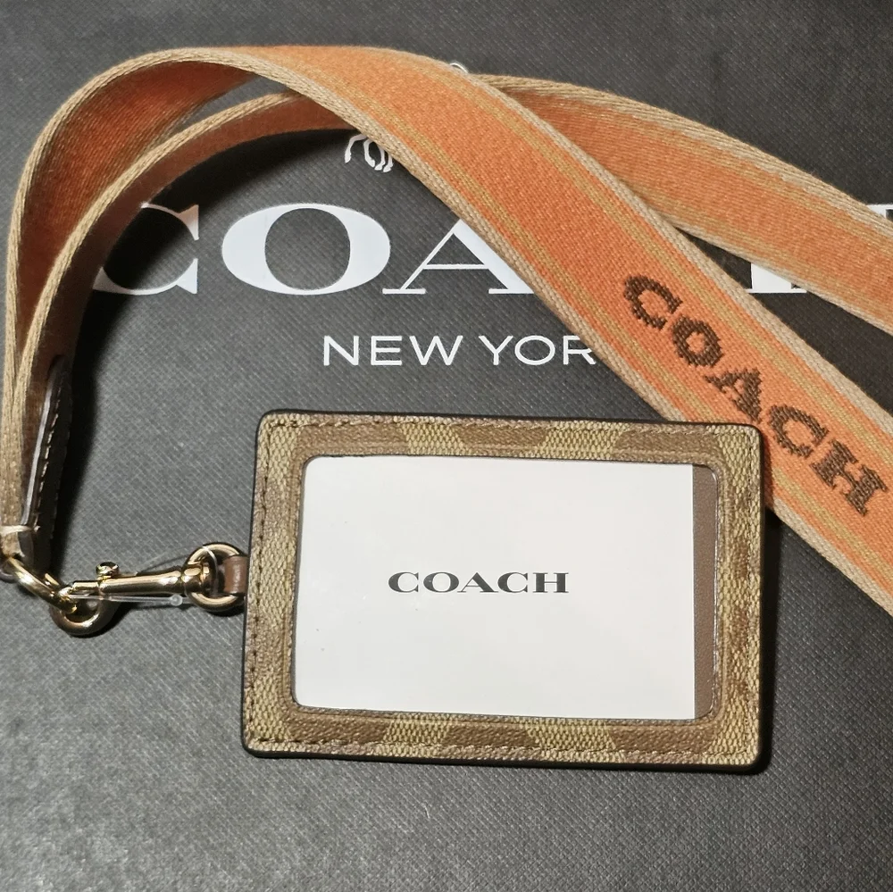 (UNISEX) COACH ID LANYARD IN SIGNATURE CANVAS (NWT) - Picture 6 of 14